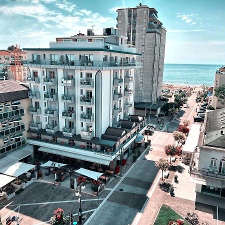 Hotel Margherita ليدو دي يسولو المظهر الخارجي الصورة