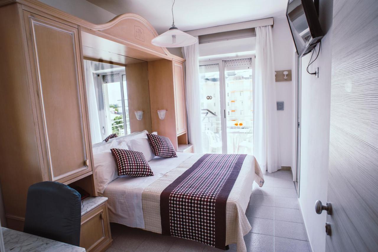 Hotel Margherita ليدو دي يسولو المظهر الخارجي الصورة