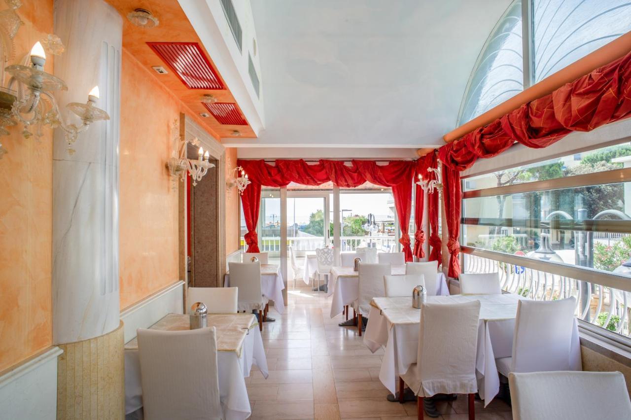 Hotel Margherita ليدو دي يسولو المظهر الخارجي الصورة