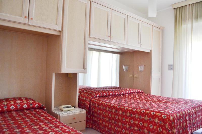 Hotel Margherita ليدو دي يسولو المظهر الخارجي الصورة